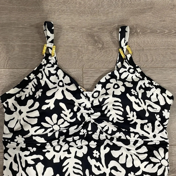 NWOT Lands’ End Black White Tropical Floral Tankini Top Gold Strap Accent 18W - Picture 2 of 12